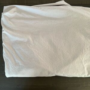Queen size flat sheet only light gray. Organic percale